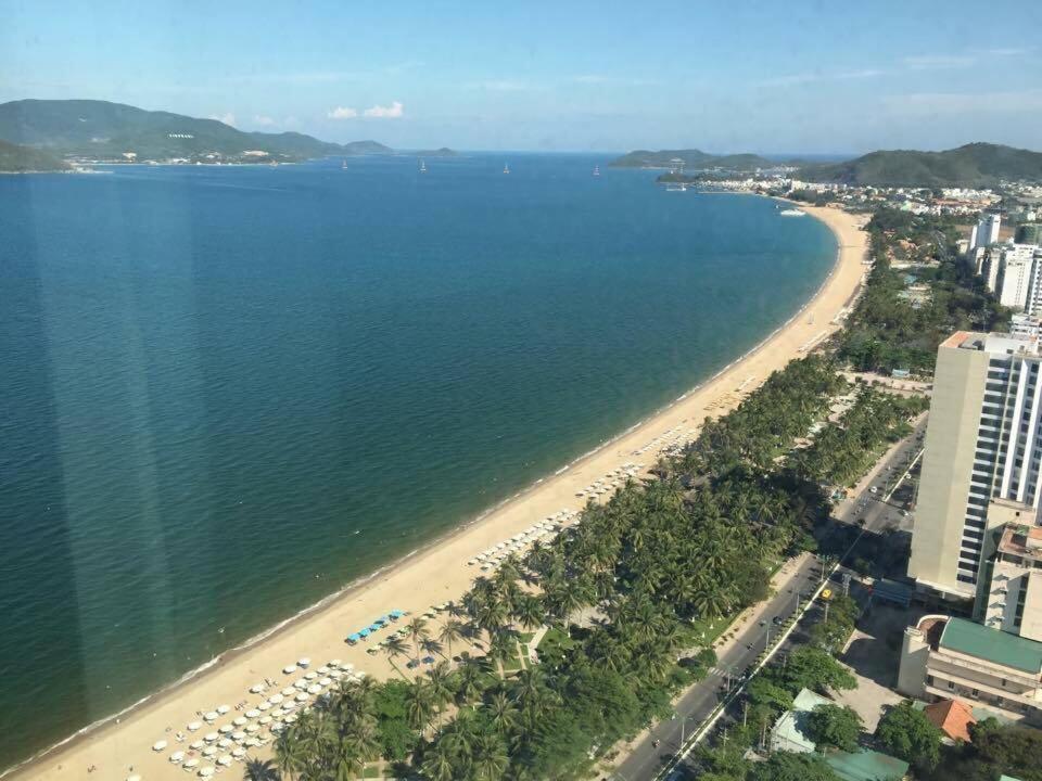 Infinity Sea View Apartment Nha Trang Esterno foto