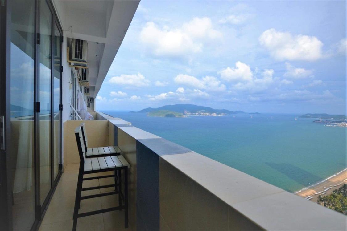 Infinity Sea View Apartment Nha Trang Esterno foto