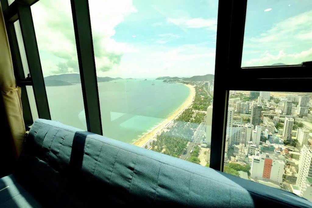 Infinity Sea View Apartment Nha Trang Esterno foto